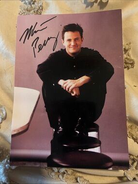 Signed celebrity photo of Matthew Perry.